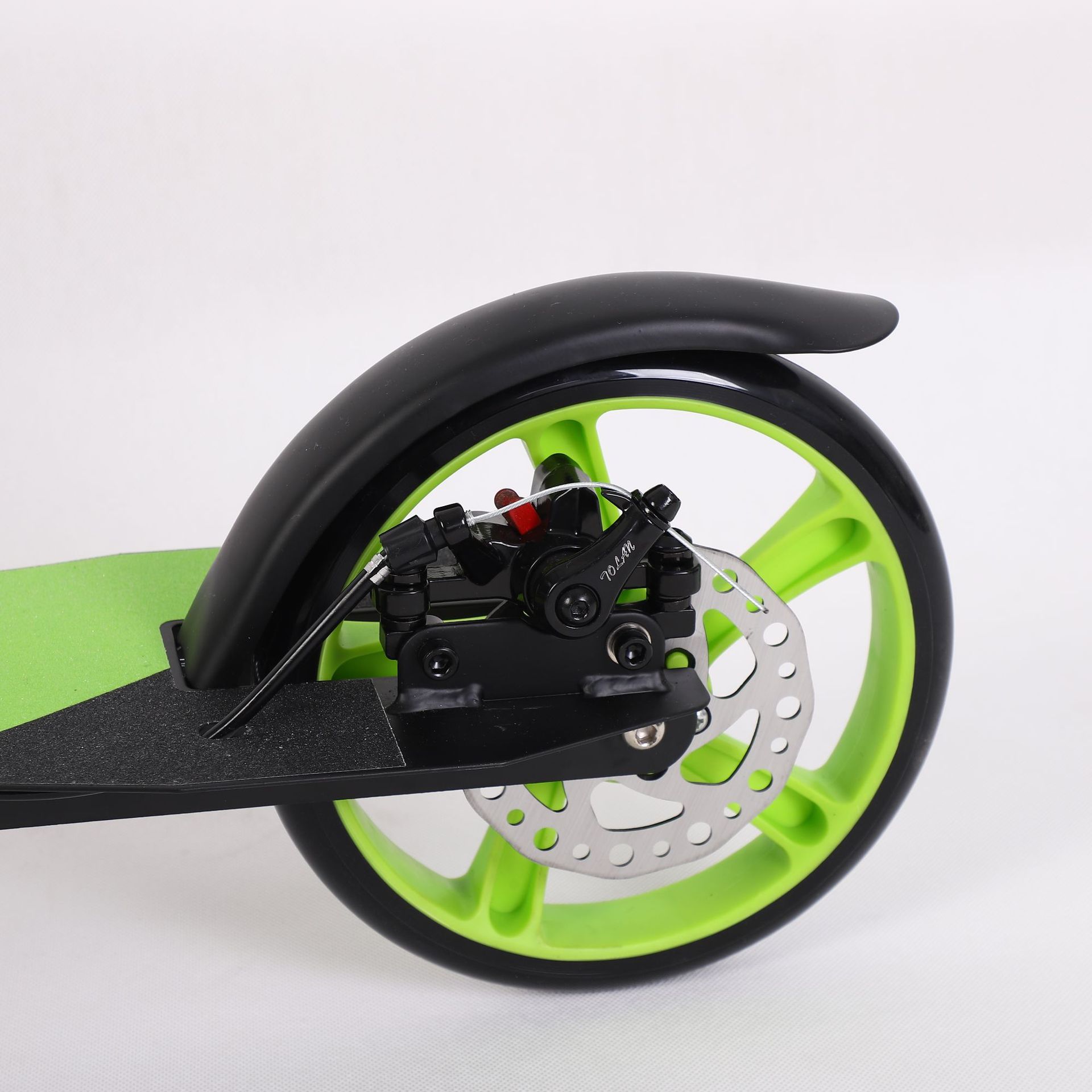 Lightweight Foldable Extra Smooth Stable Ride 20cm Wheel Adult Scooter Large Two Wheel Foldable All Aluminum Youth Scooter With HandBrake