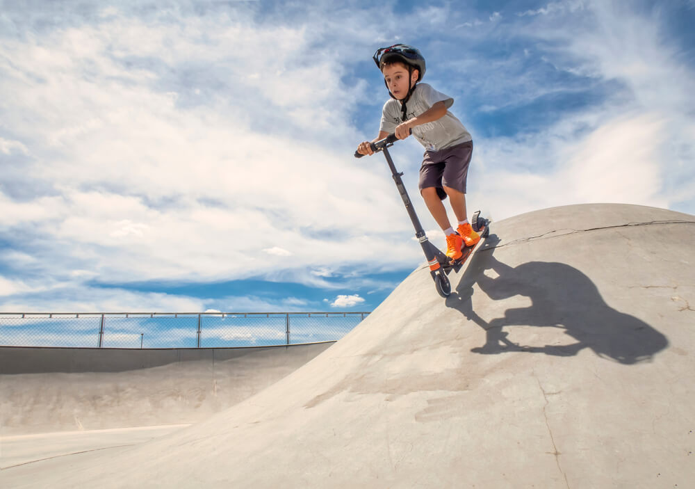 Essential Scooter Features for Rough Terrains