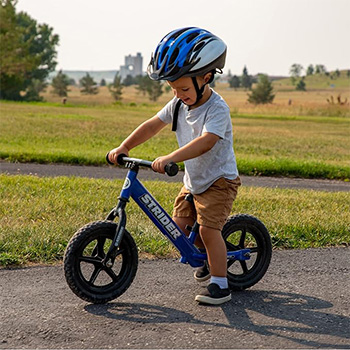 What’s differences between Traditional Kick Scooters and Kickboard Scooters