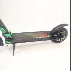 Foldable 8 Inch Foldable Electric Scooter For Adults Aluminum Alloy With Lithium Battery For Commuting