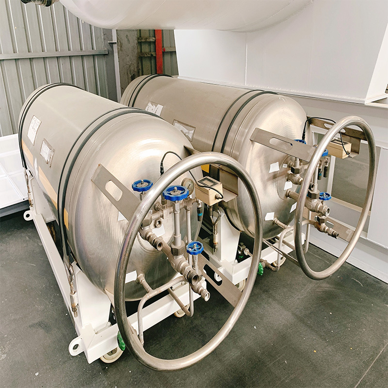 Dual Wall Cryogenic Stainless Steel Storage Tank with Vacuum Insulation for LNG & Ultra-Low Temperature Liquid Container