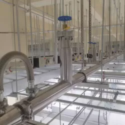 Liquid Helium Cryogenic Transport Pipeline for Cryogenic Process