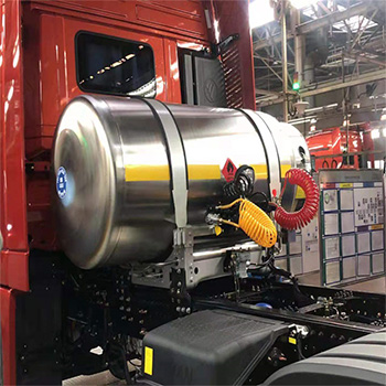 Why LNG Cryogenic Fuel Tanks Are a Smart Choice for Trucks